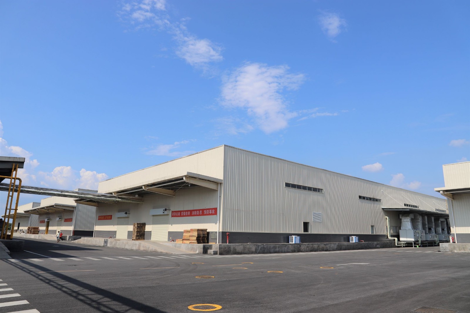 【虎嗅】跑赢大盘的Ag旗舰厅，可能还会涨